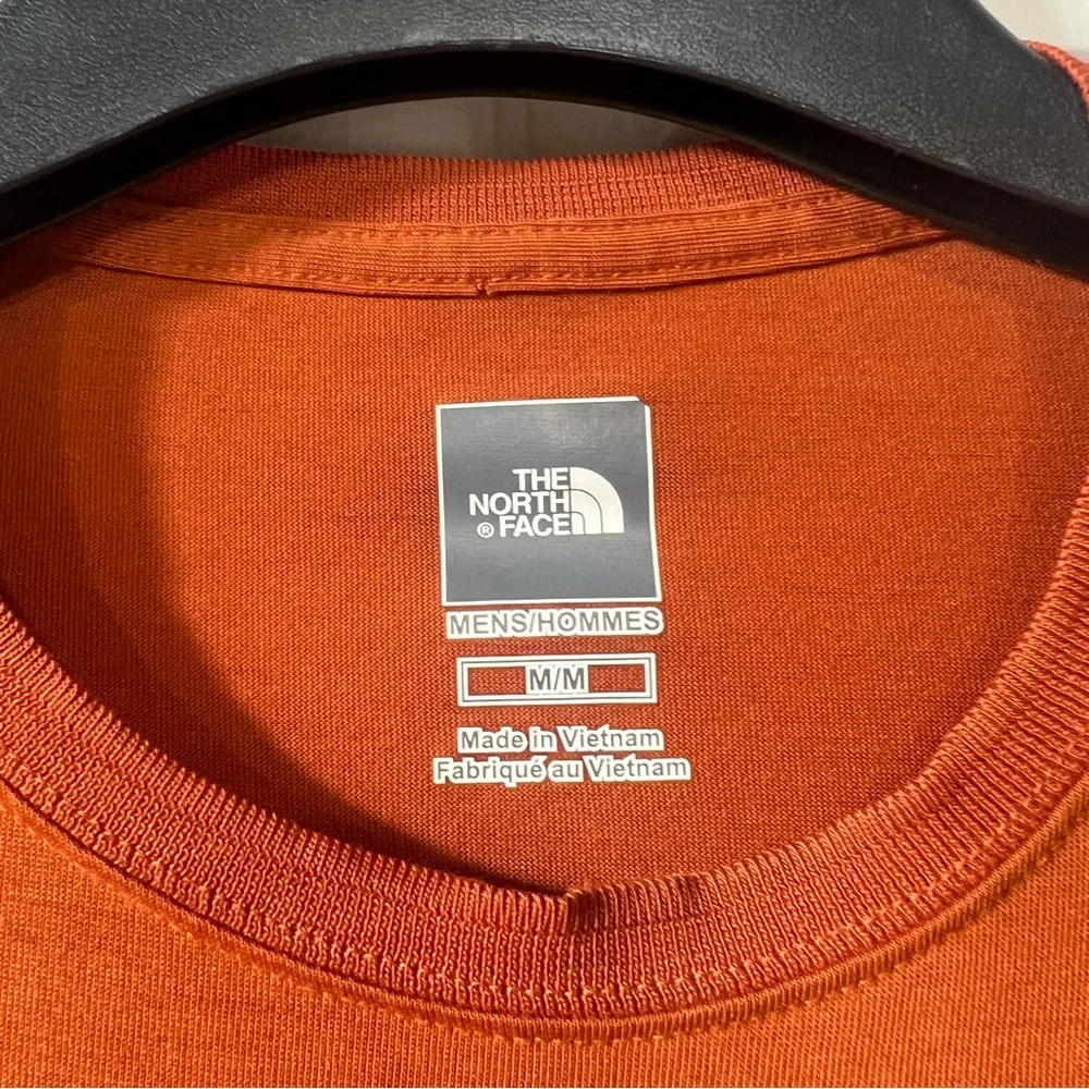 The North Face Men M Vaporwick Performance Activewear Hiking Running long sleeve